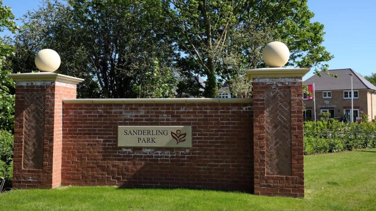 Redrow - Developments - Sanderling Park - Entrance Sign