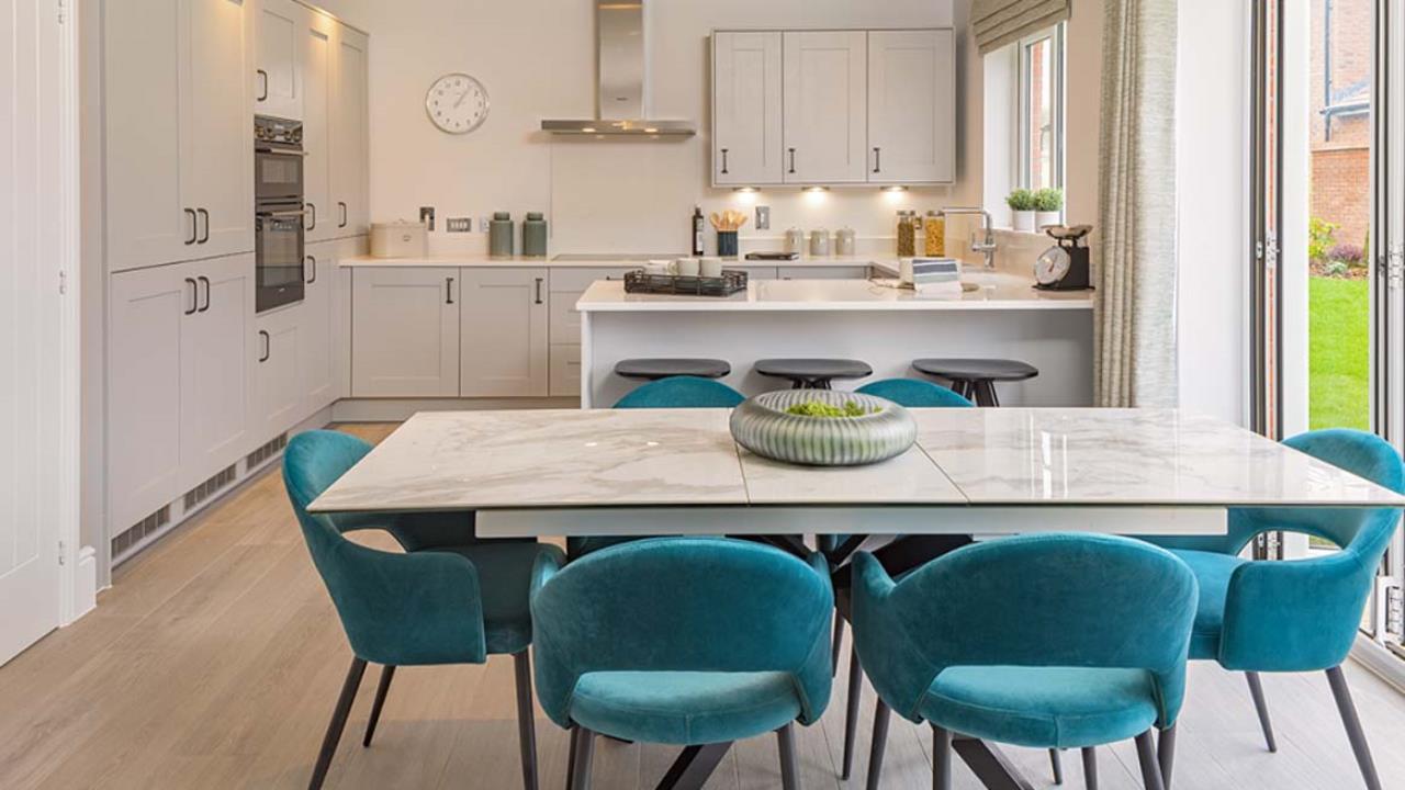 Redrow - Developments - The Lawns - Show Home Kitchen