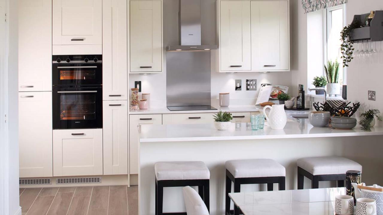 Redrow - Developments - Langley Grange - Show Home Kitchen