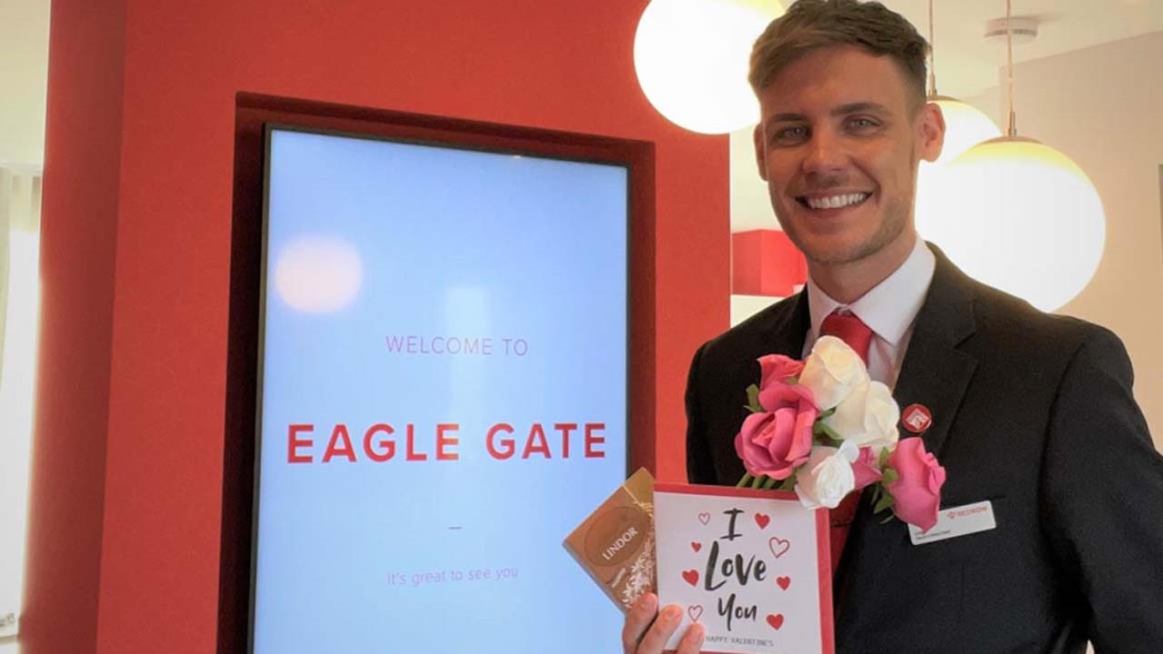 Redrow - News - Midlands - Eagle Gate - Valentines Day Event