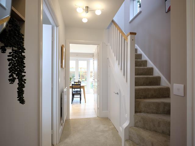 48808 - Downstairs hallway