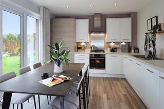 53437 - Kitchen main
