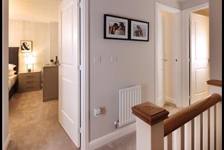 53444 - upstairs hallway