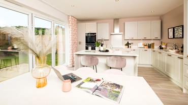 redrow-heritage-lifestyle-collection-the-stratford-lifestyle-family-kitchen