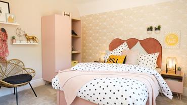 redrow-heritage-the-balmoral-bedroom-4