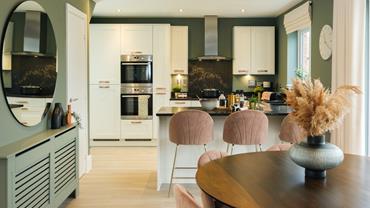 Redrow - Heritage - The Hamstead - Kitchen Dining