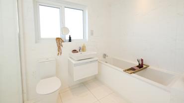 redrow-heritage-the-highgate-bathroom