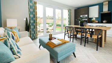 redrow-heritage-the-stratford-family-kitchen-dining-area