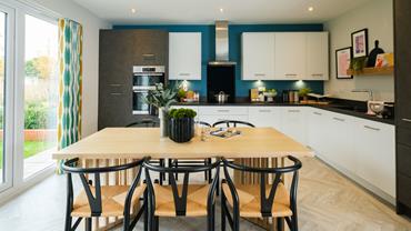 Redrow - Heritage - The Stratford - Kitchen - Dining