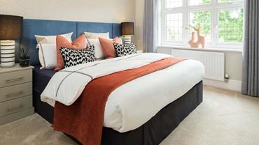 redrow-heritage-the-warwick-main-bedroom