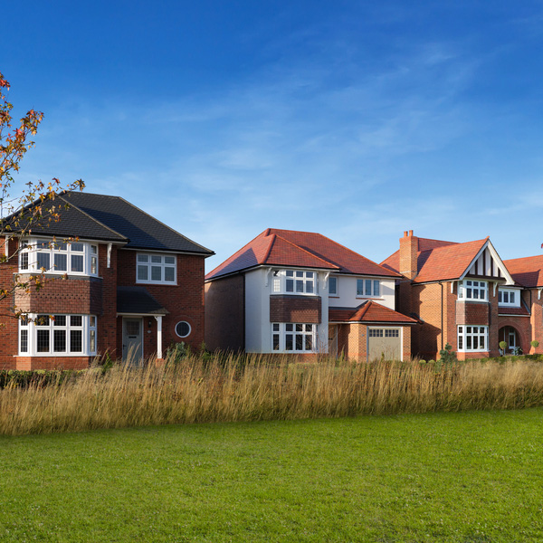 2 - Redrow - Development at Winter - New Build Homes - Heritage Collection