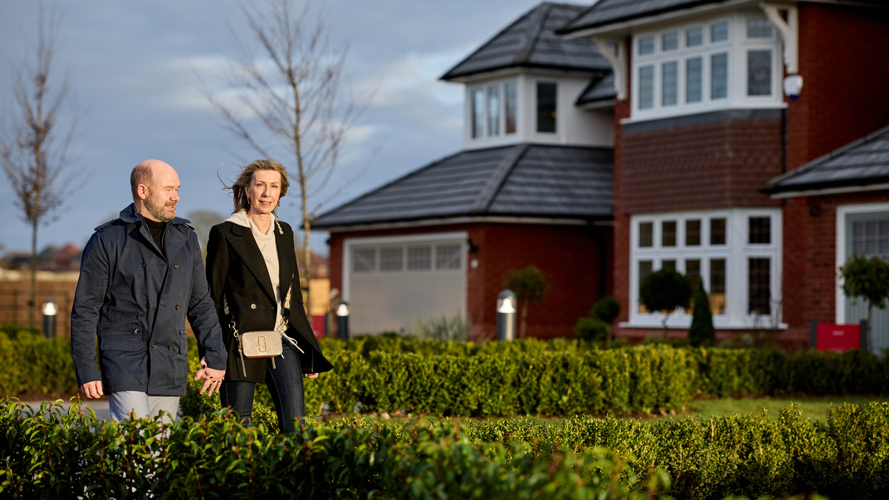 Redrow - Inpsiration - 10 things you need to know when buying a new home