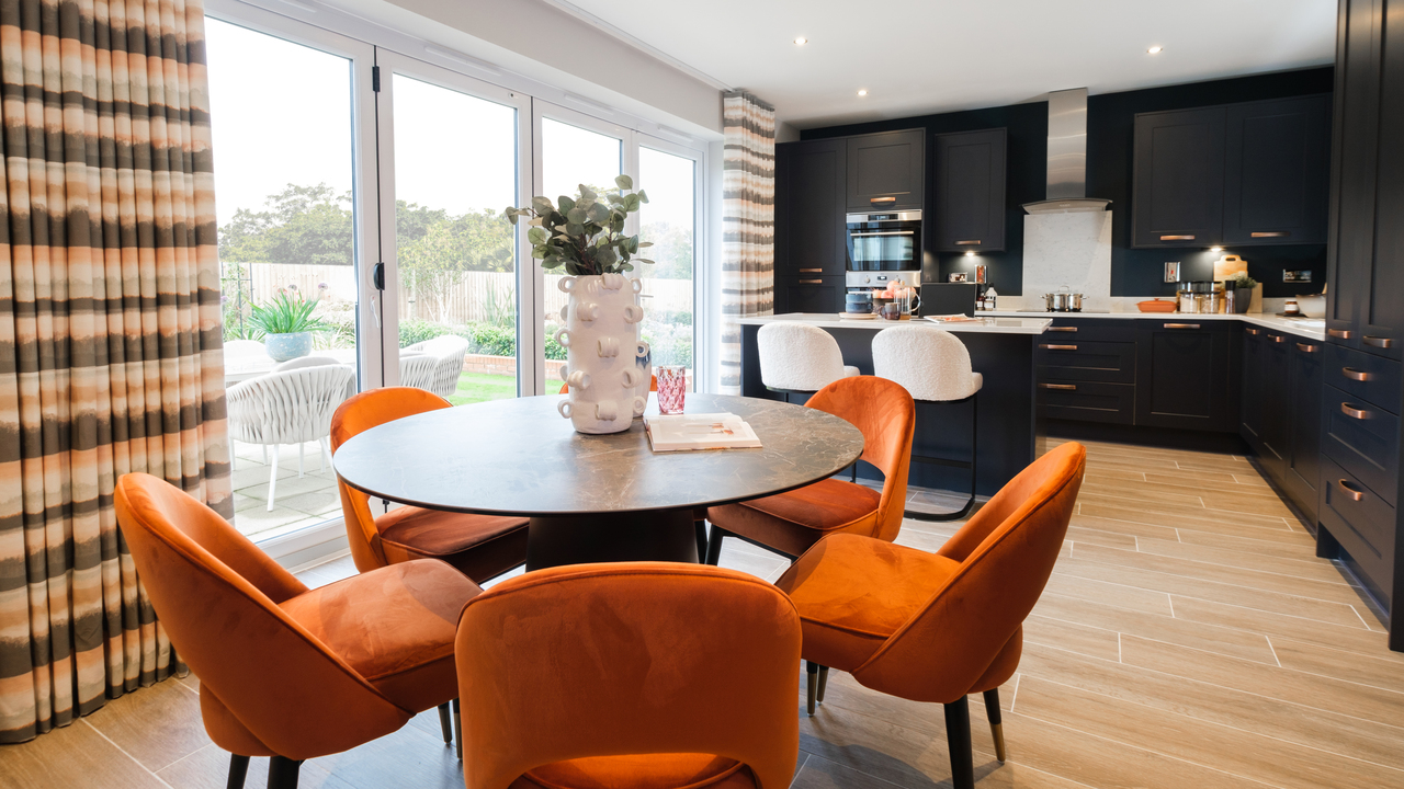Redrow - Inspiration - Top Redrow Three-Bedroom Homes - The Oxford Lifestyle