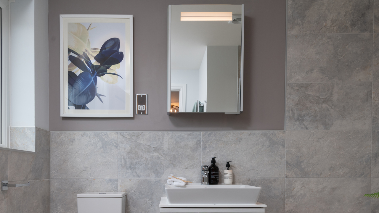 Redrow | Inspiration | Double Sided Mirror