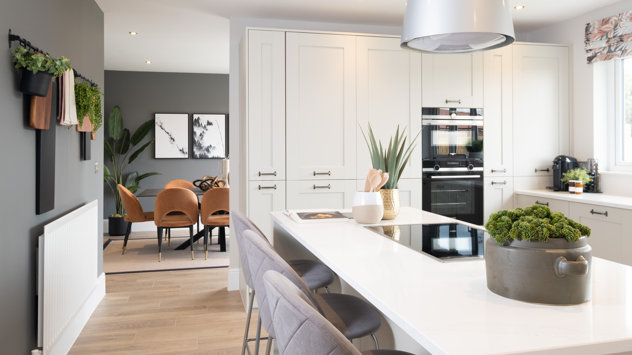 Redrow - Inspiration - Kitchen Islands in Redrow Homes