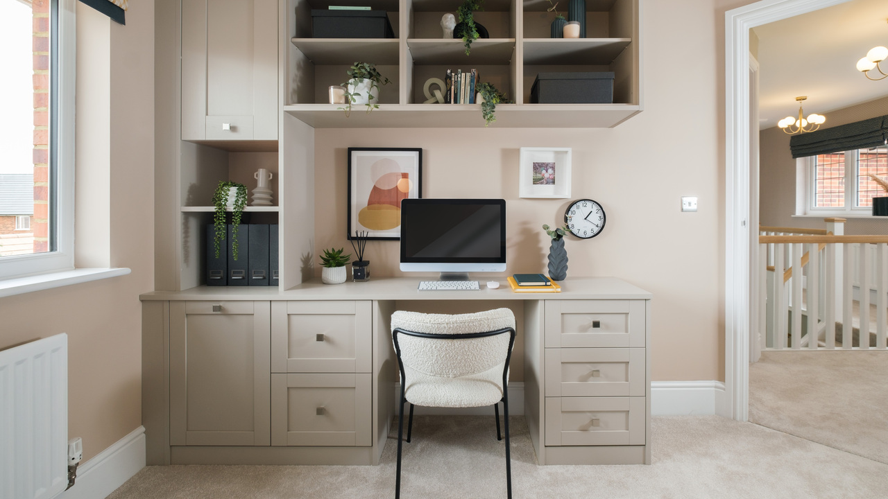 Redrow - Inspiration - Top tips for cleaning a cluttered house - Home office