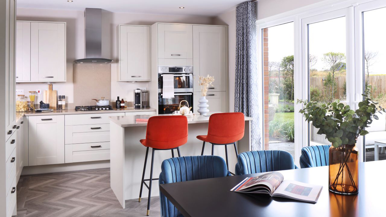 Redrow - Inspiration - Open plan kitch with Nordic Oak flooring