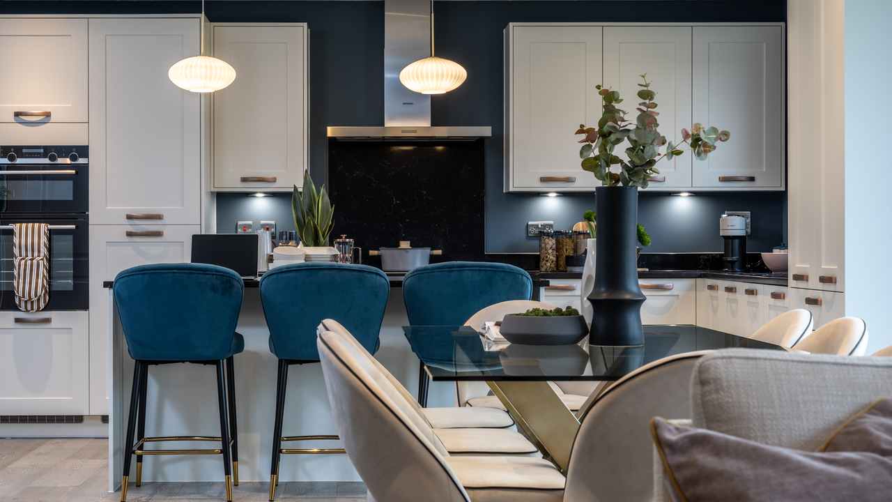 Redrow - Inspiration - Dining room trends for 2024