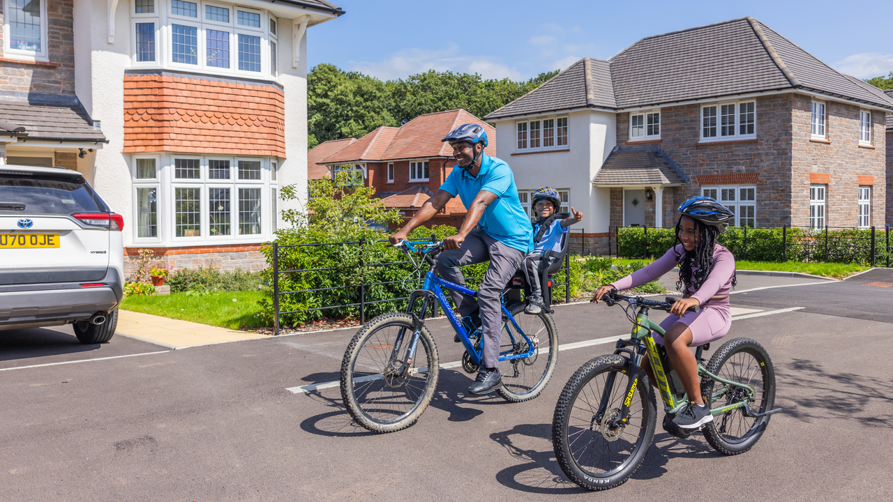 Redrow - Inspiration - Family bike ride around Redrow development