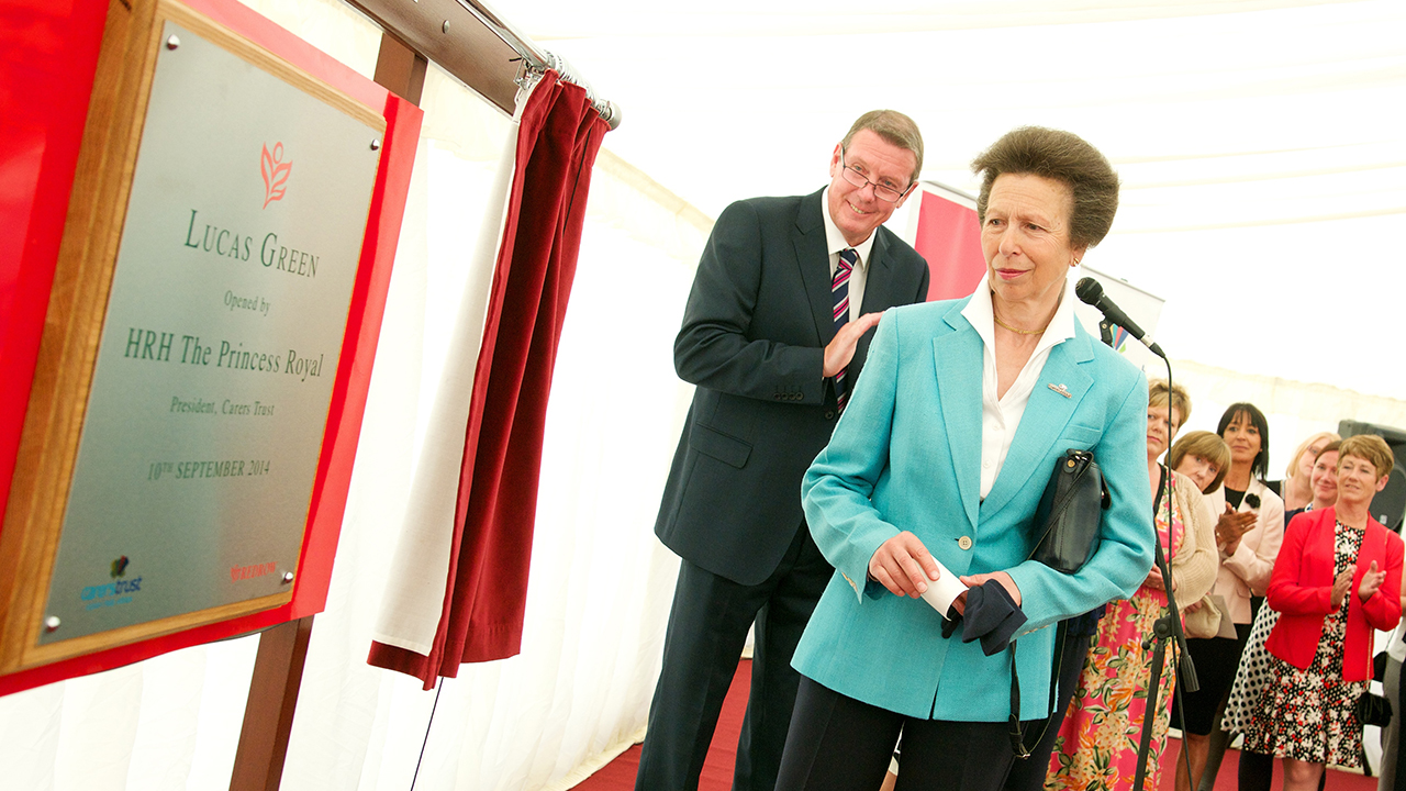 Redrow - Inspiration - HRH The Princess Royal at plaque unveiling