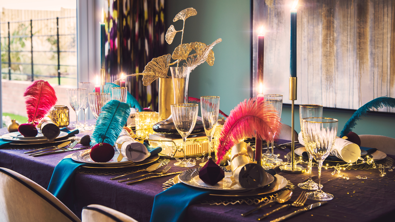 Redrow - Inspiration - Glamorous Table Scape