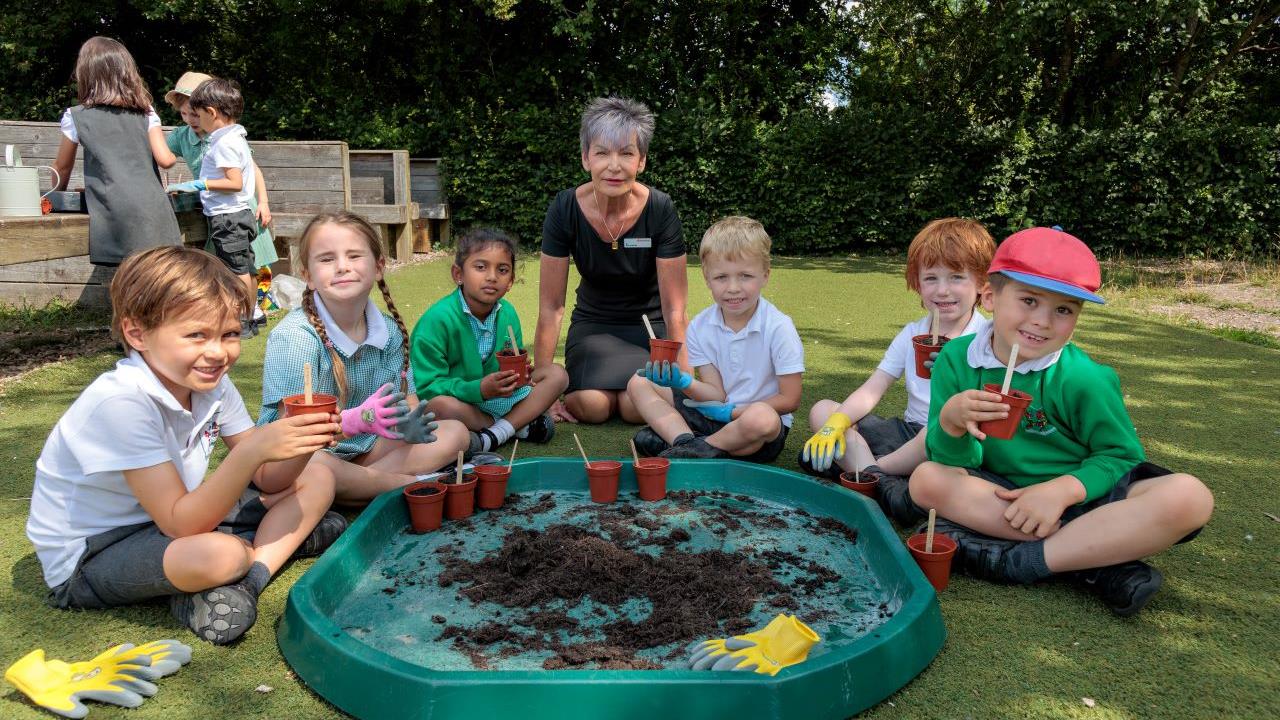 Redrow  News  Bloomin good fun  Young pupils encouraged to flourish through their Grow with Redrow c