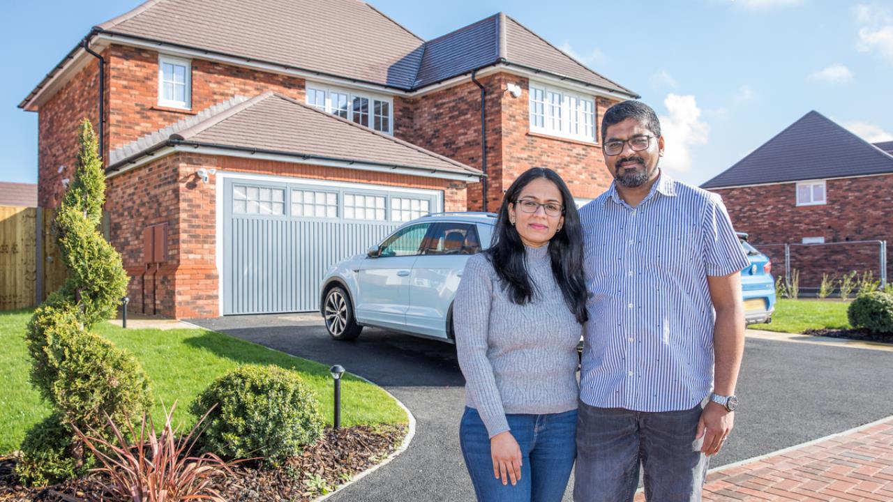 Redrow News - First residents move into brand new Stonehouse development