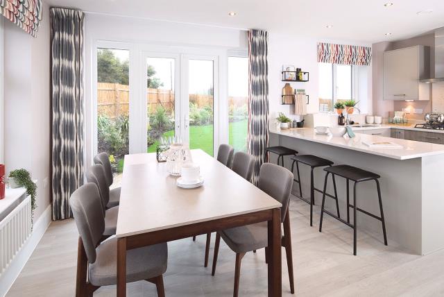 Redrow-Amberley-Dining_Kitchen-50902