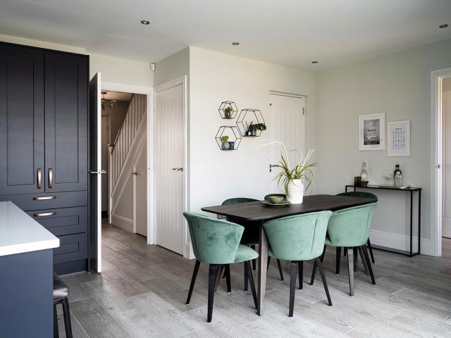Redrow-Oxford_Lifestyle-Dining-55396
