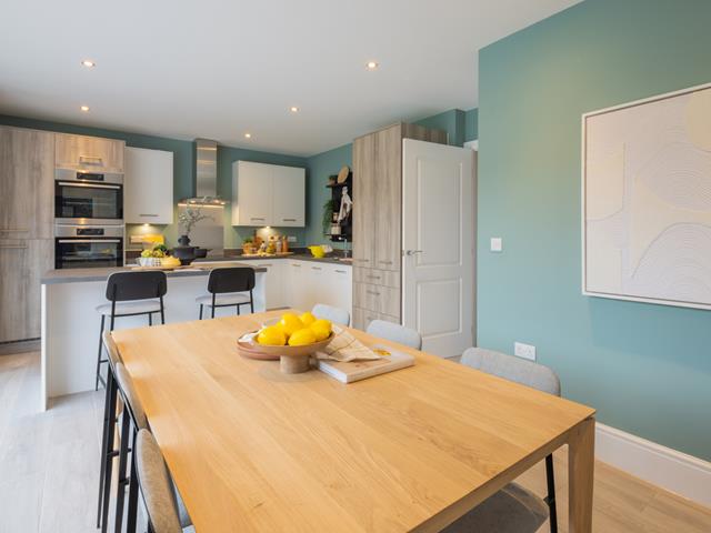 Redrow-Oxford-Kitchen Dining-60776