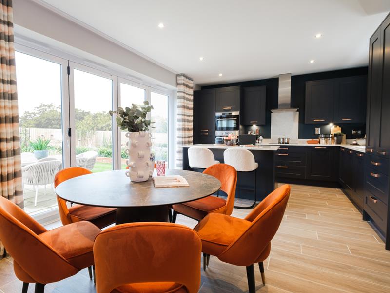 Redrow - The Oxford Lifestyle - Kitchen Dining - 66225