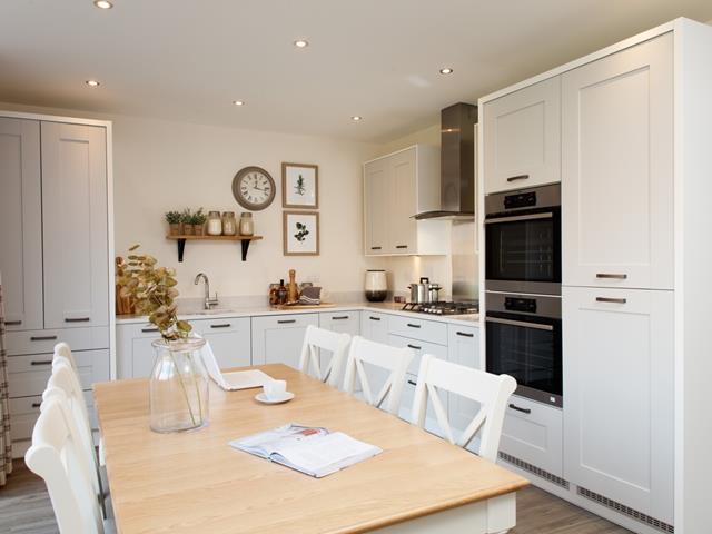 redrow-the-lincoln-3-semi-kitchen-dining-45646