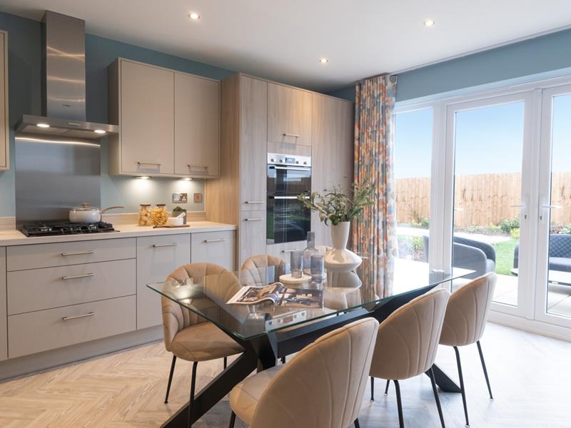 redrow-the-marlow-kitchen-dining-63433