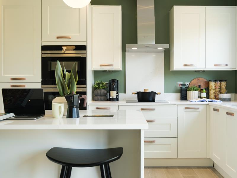 redrow-the-windsor-kitchen-65365