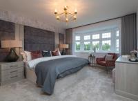 Redrow - New homes - Bedroom with bay window (thumbnail)