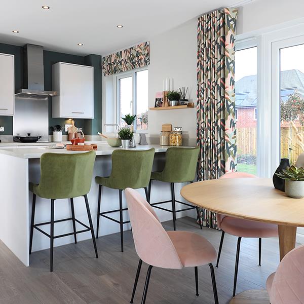 Redrow - New Homes - Kitchen and dining area