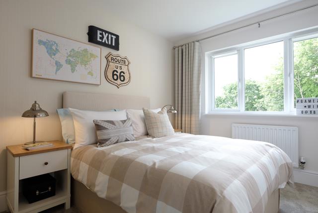 Oxford - bedroom - 44130